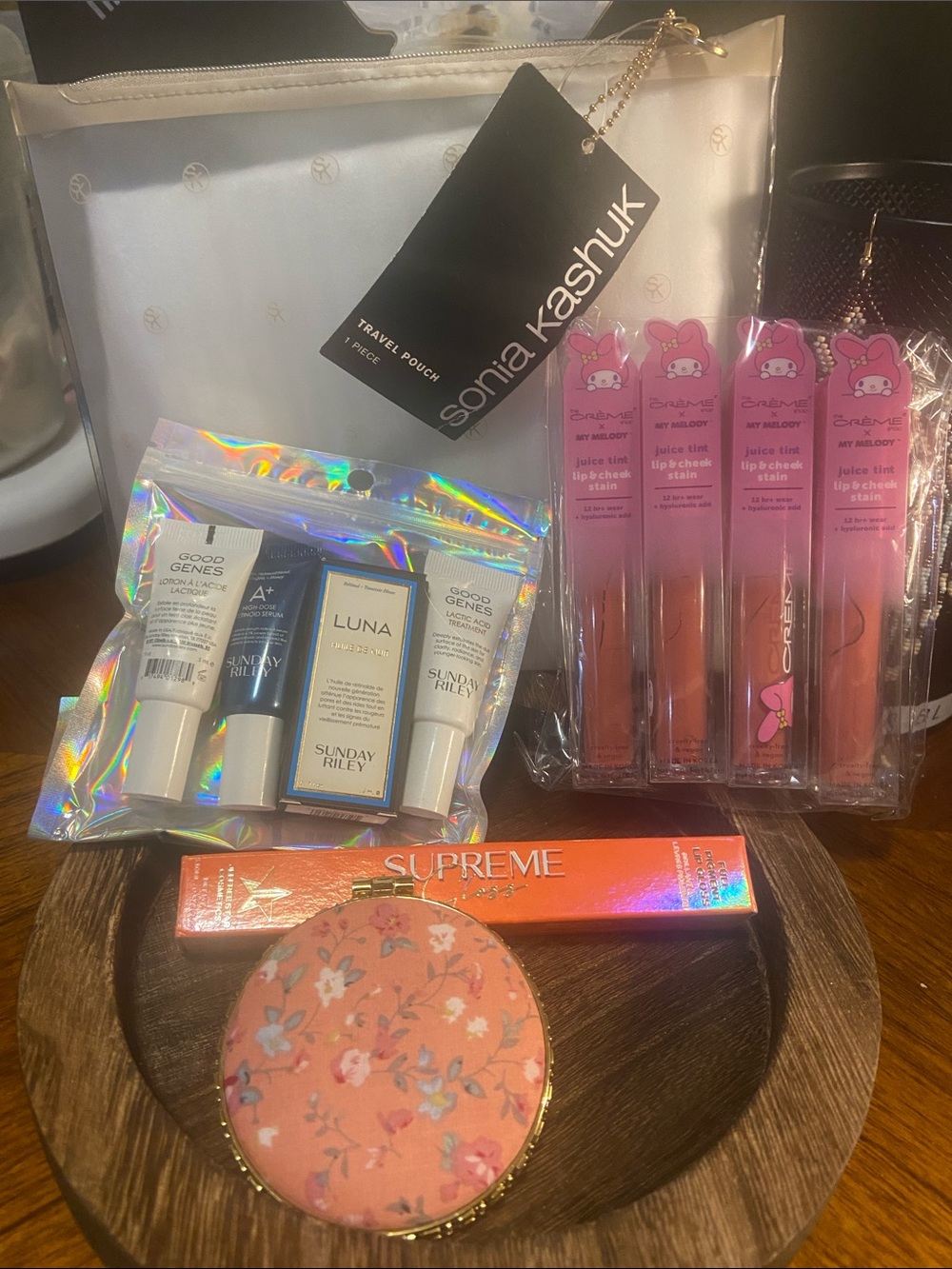 Sonia Kashuk 11-Pc Cosmetic Bundle With The Crème Shop